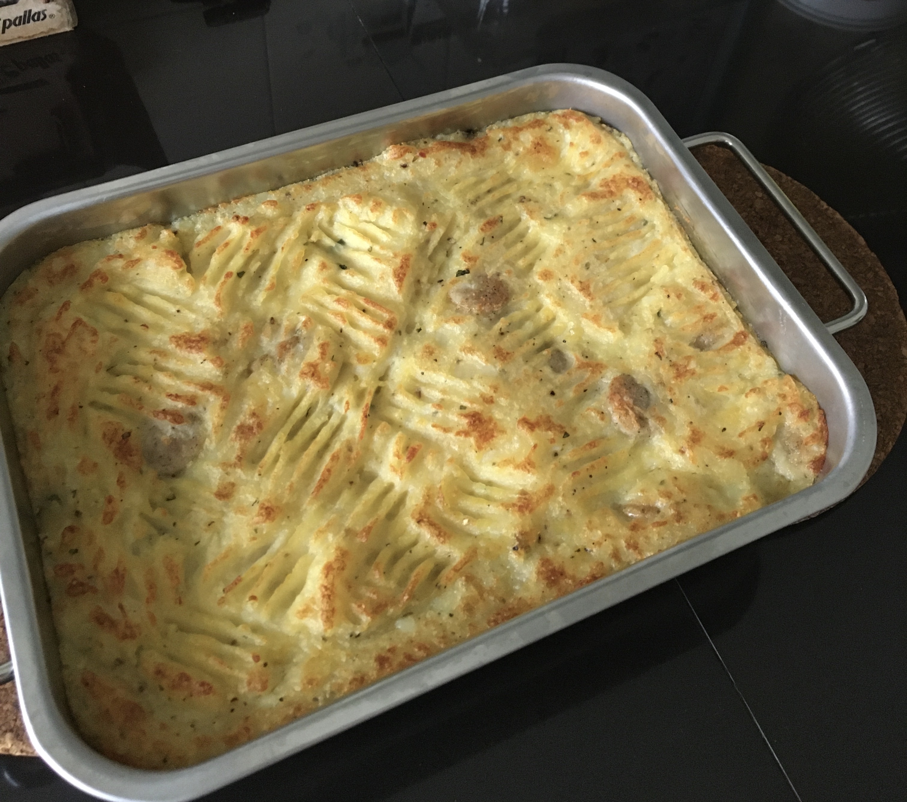 Sausage and Potato 🥔 Pie 🥧 Leaf Blogazine